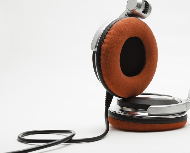 shop-sr8oi-headphones-1 q